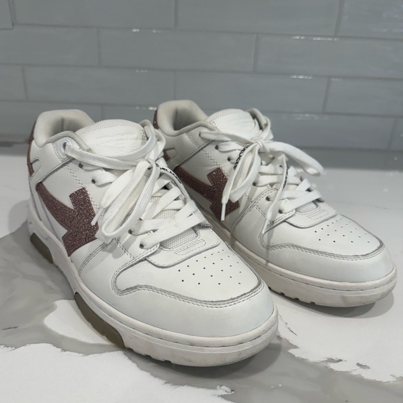Off-White Out of Office White Pink Glitter Arrow Shoes in Size 41 - Picture 1 of 12